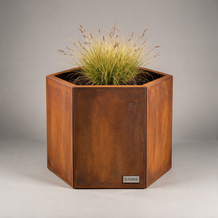 Jardinière en acier Corten - Hexagone - Ø 80×60 cm, vue d'ensemble sur fond blanc